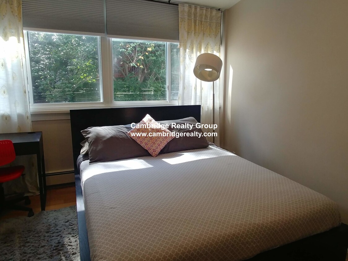 Foto principal - 516 Green St