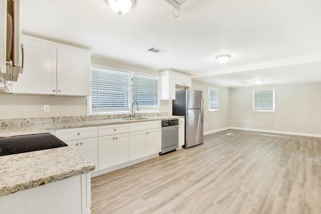 Building Photo - 4079 Parks Ln