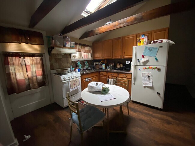 Foto del edificio - Cozy 2 bedroom allentown single home