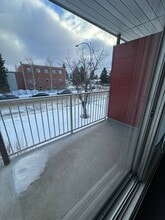 Building Photo - 13516-102 102 St NW