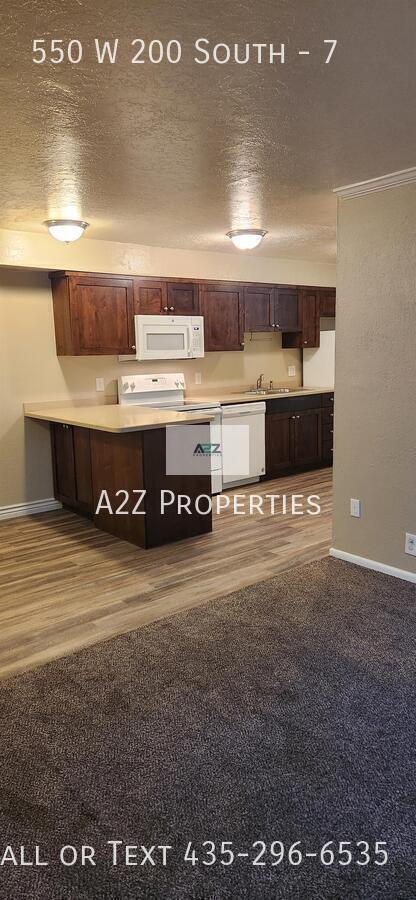 Foto del edificio - 550 W 200 S