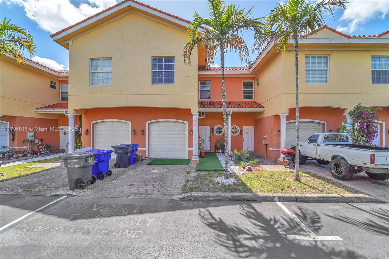 Foto principal - 2307 Washington St
