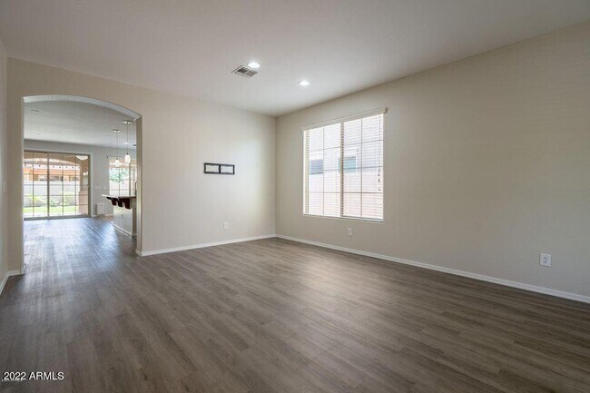 Foto del edificio - 2997 E Ridgewood Ln
