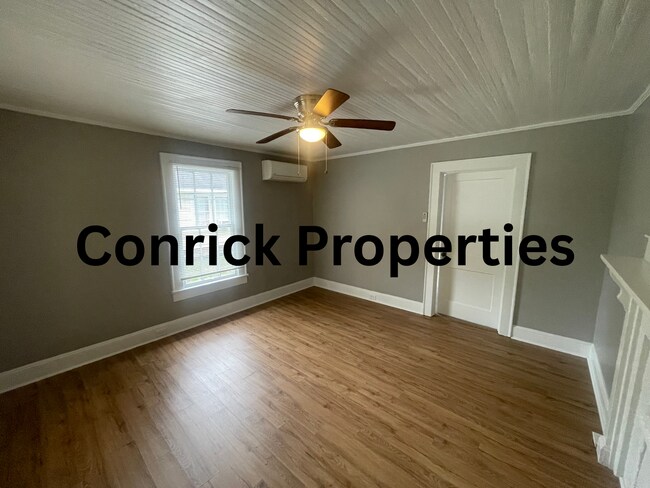 Photo - 106 Freeze Ave NW House