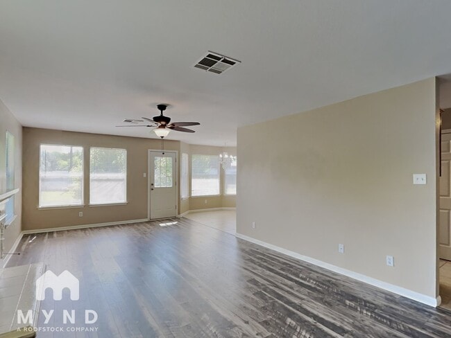 Building Photo - 2800 Single Trace Ct