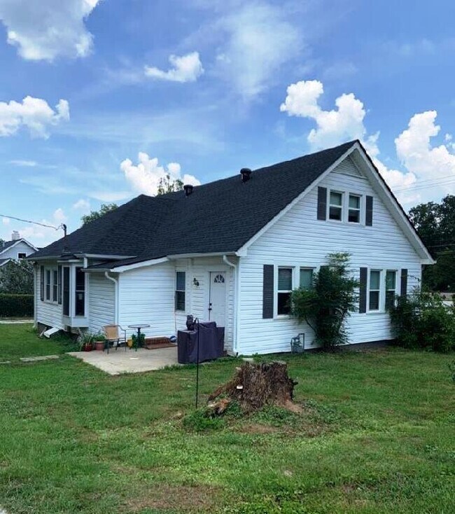 Foto del edificio - 402 Gordon St