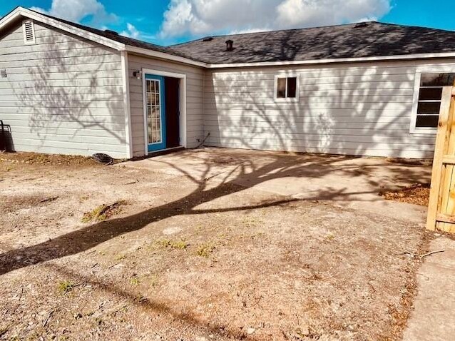 Foto del edificio - 4834 Meadow Park Dr