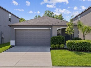 Building Photo - 5554 Blue Azure Dr