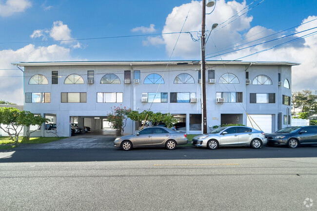 Building Photo - Makiki Crescent