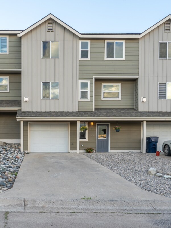 1205 Wineglass Ct Unit C, Livingston, MT 59047 Condo for Rent in