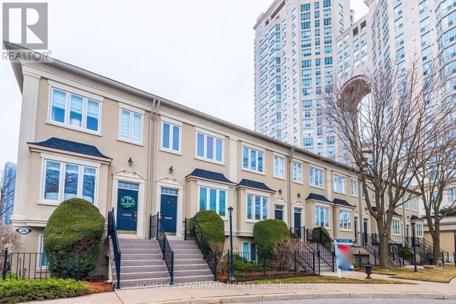 Building Photo - 2283 Lake Shore Blvd W