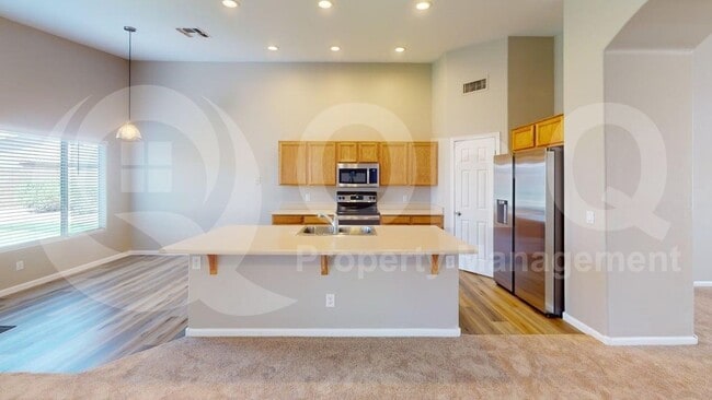 Building Photo - 4722 E Verbena Dr