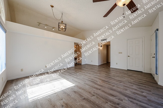 Building Photo - 12240 S 45th St