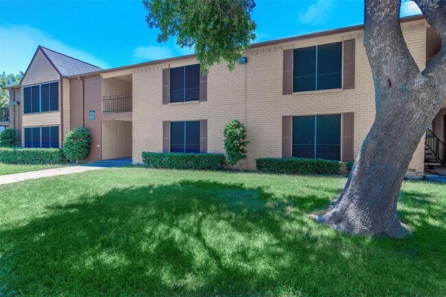 Building Photo - 2766 Cookscreek Pl