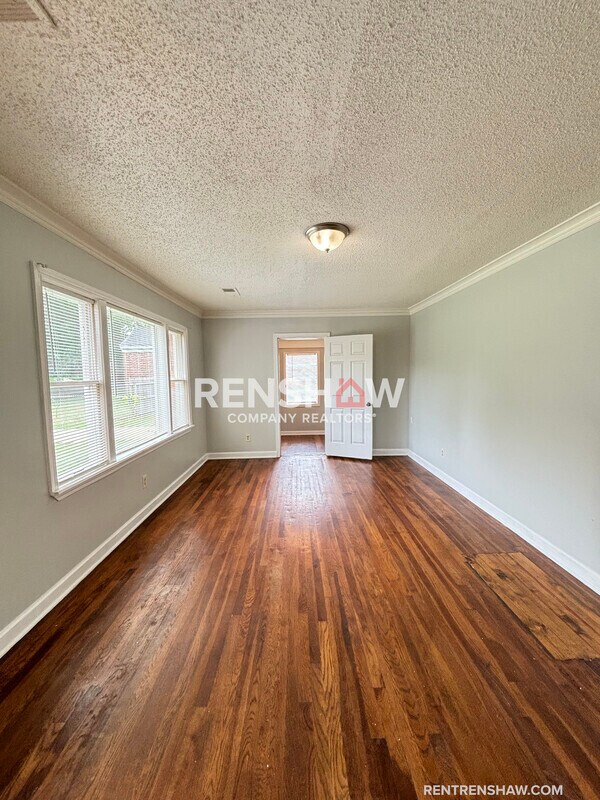 Foto del edificio - 3149 Corner St