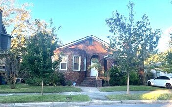 Building Photo - 1106 E 51st St