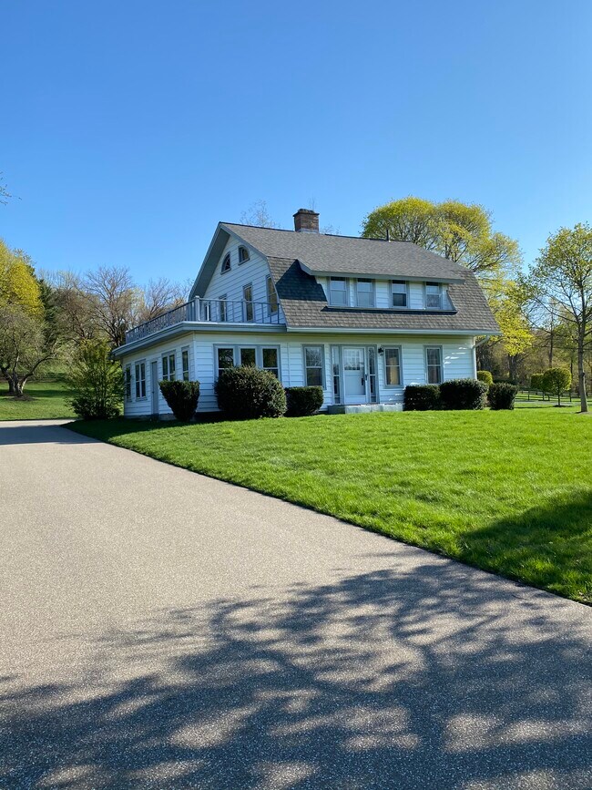 5109 Wolf Rd, Erie, PA 16505 House Rental in Erie, PA