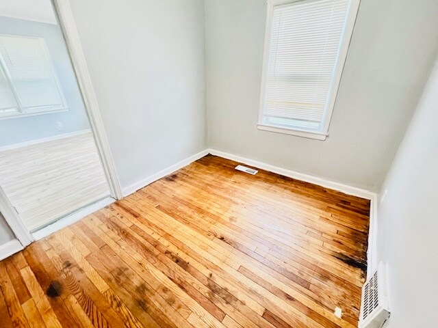 Building Photo - 4447 Askew Ave