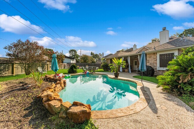 Foto del edificio - 12218 Owens Falls Dr