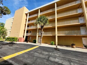 Building Photo - 2366 E Mall Dr