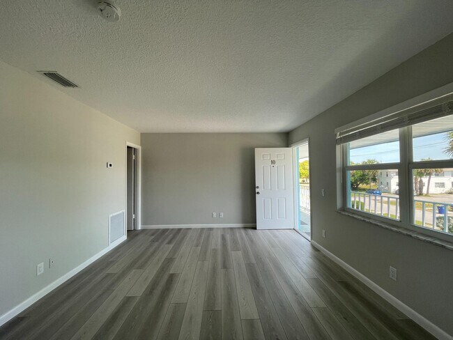 Foto del edificio - 661 Hernando St