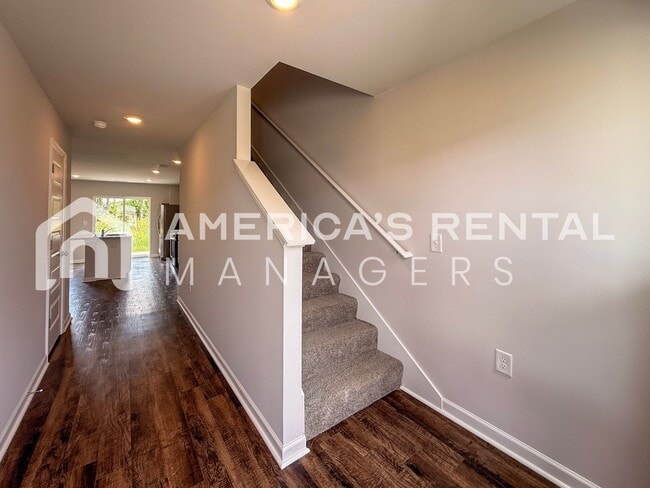 Building Photo - MOVE-IN SPECIAL!! New Construction Townhou...