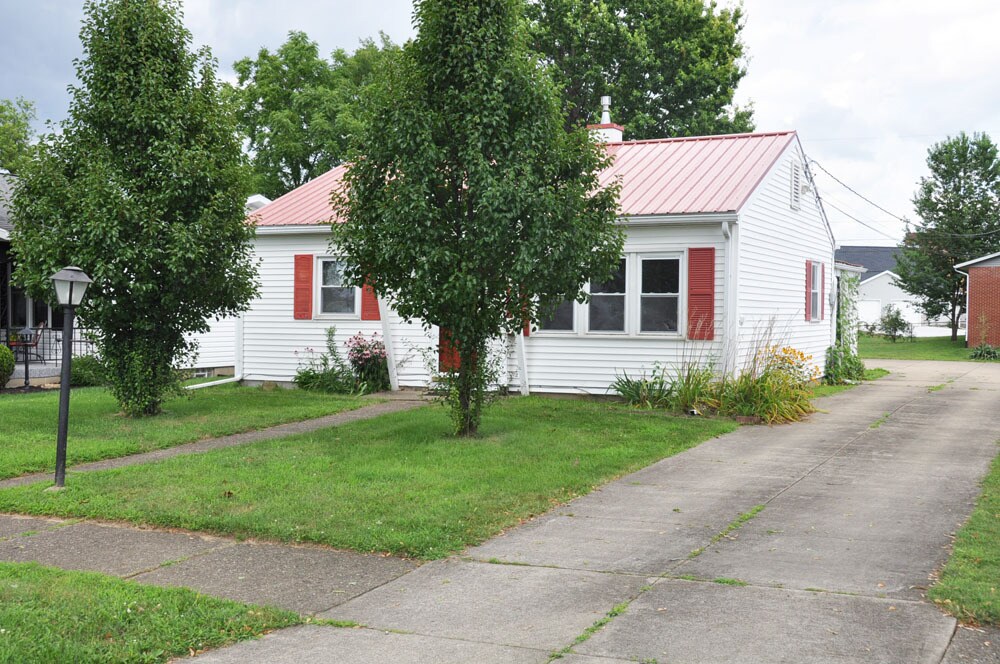 Primary Photo - 507 Kelly St NW