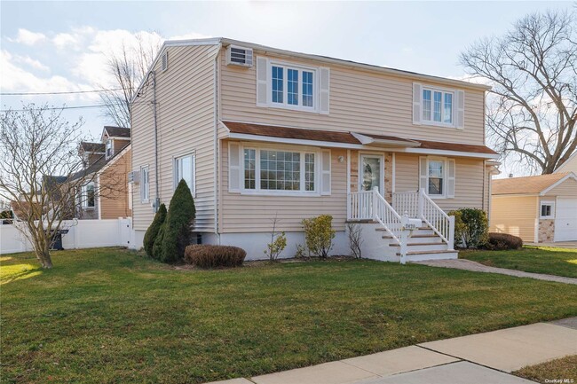 Foto del edificio - 2420 Cottage Ct