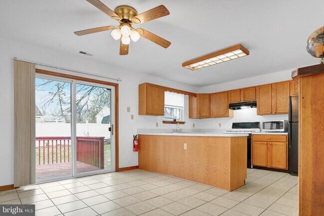 Foto del edificio - 444 Phillips Ave