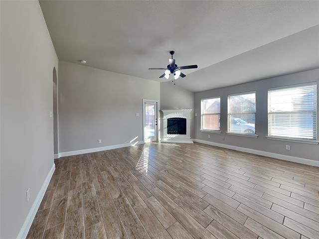 Building Photo - 900 McLynn Ct