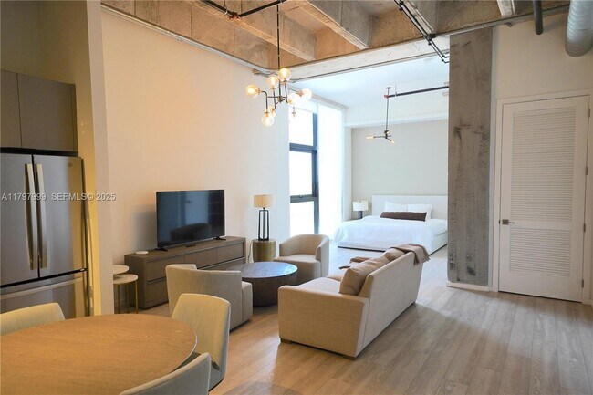 Foto del edificio - 7920 NE 2nd Ave