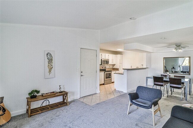 Building Photo - 5055 W Hacienda Ave