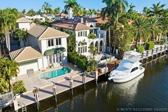 Building Photo - 413 Coconut Isle Dr