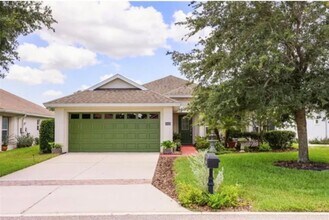 Building Photo - 30429 Island Club Dr