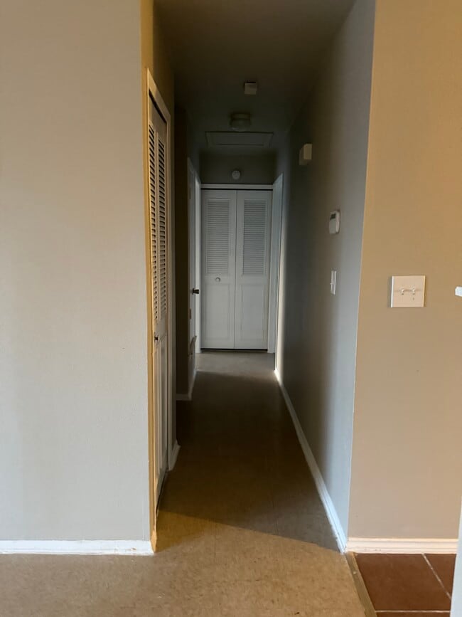 Building Photo - 7005 Glen Pass