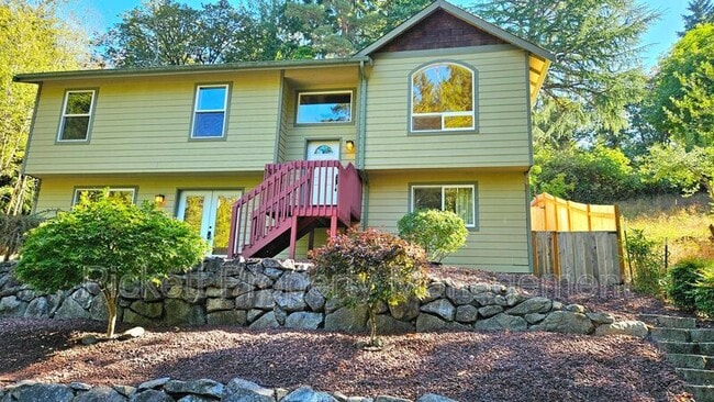 Building Photo - 1330 Corbet Dr