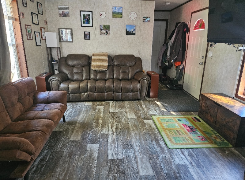 Foto principal - 128 Nelson Rd