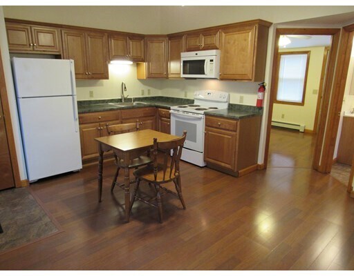 Primary Photo - 225 Elm St