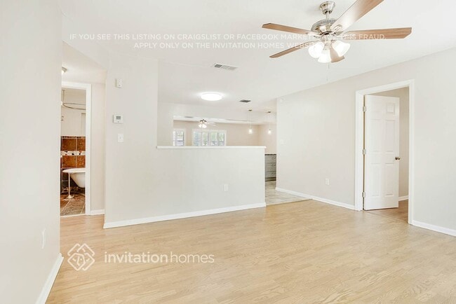 Building Photo - 6461 Yellowstone St