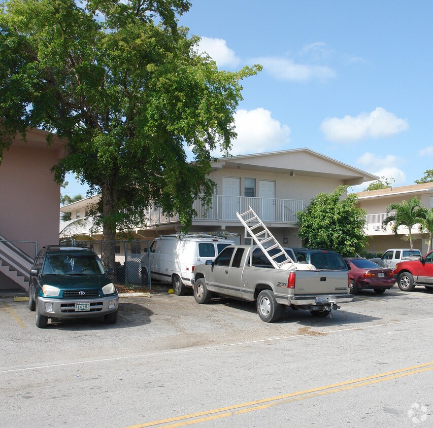 Primary Photo - 1516 SW 5th Pl