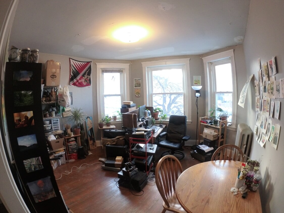 Building Photo - 1450 Commonwealth Ave