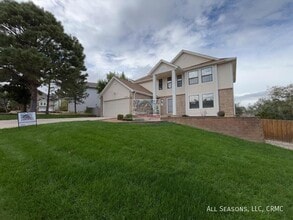 Building Photo - 2170 Wickes Rd