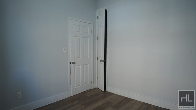 Foto del edificio - CLINTON AVENUE