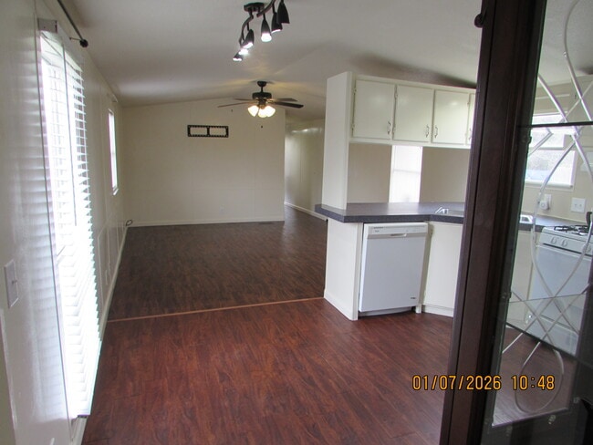 Building Photo - 110 Cherylton Dr