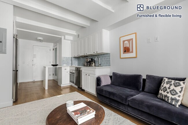 Foto del edificio - 240 W 73rd St