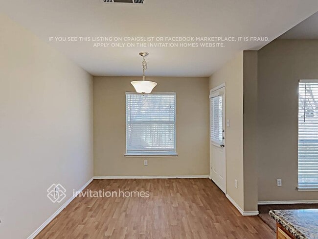 Foto del edificio - 12204 Shadow Wood Trail