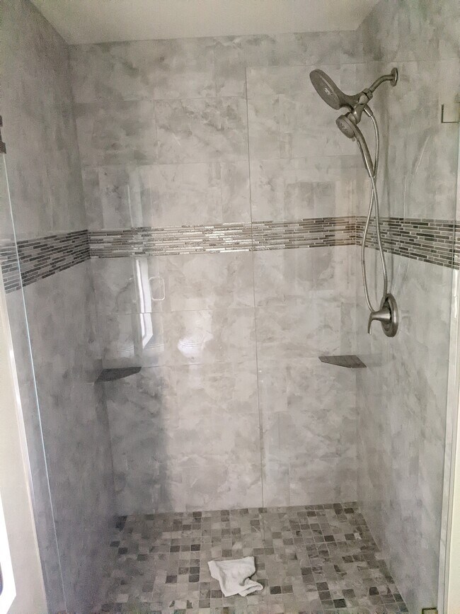 Tile Shower - 197 Sand Blossom St