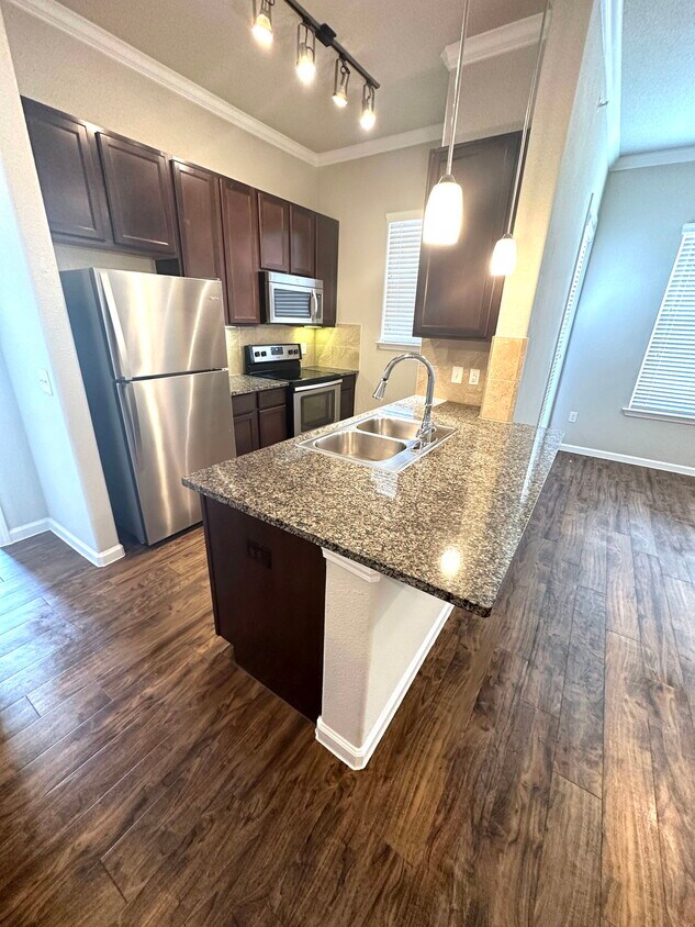 Primary Photo - 27040 U.S. 380 Apt #708, Aubrey, TX 76227 ...