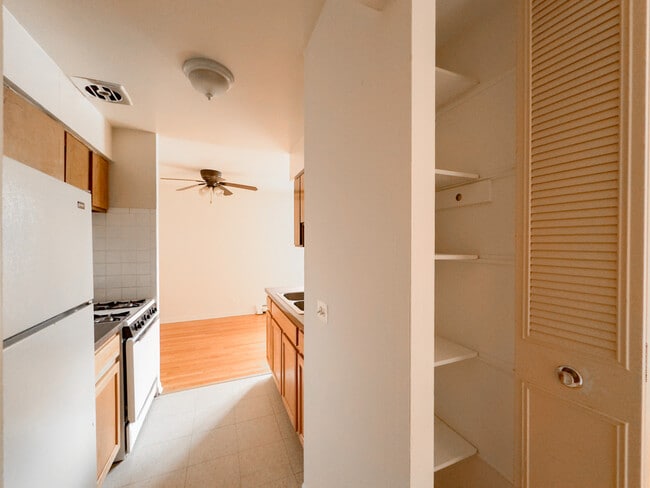 Foto del edificio - 535 W Aldine Ave