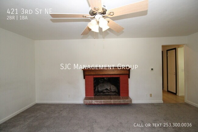 Foto del edificio - 421 3rd St NE